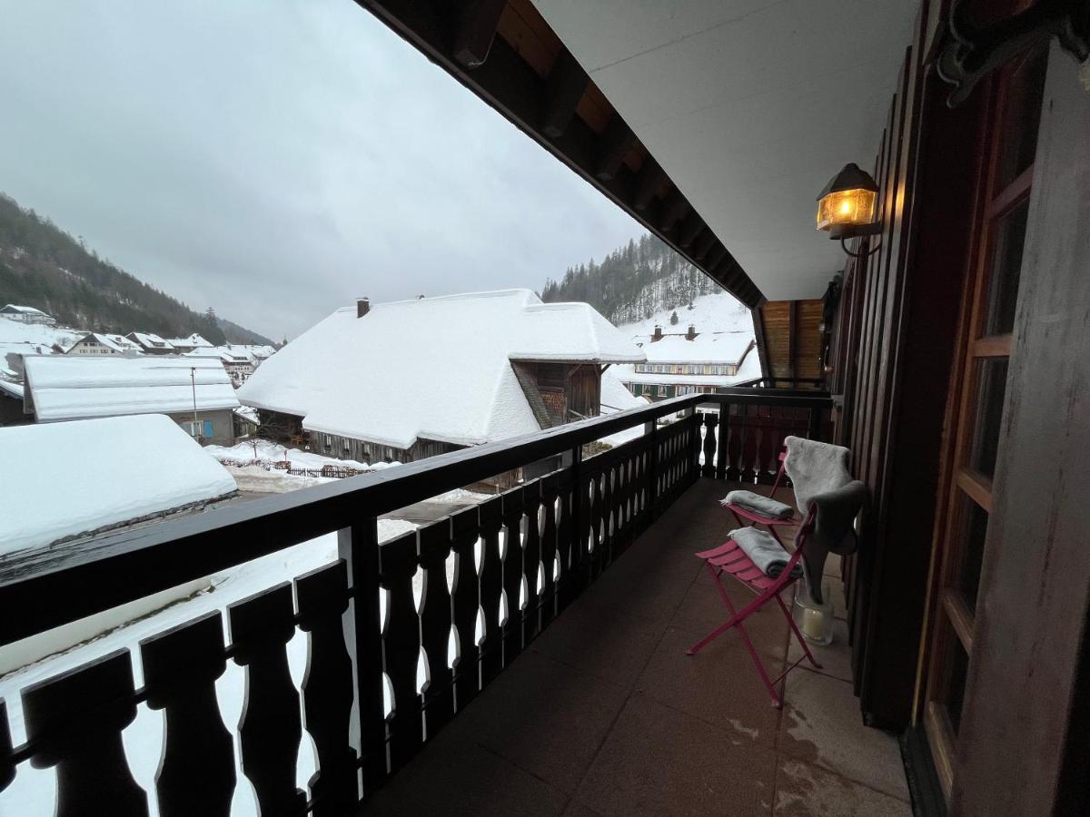 Galeriewohnung In Menzenschwand-Hinterdorf Екстериор снимка